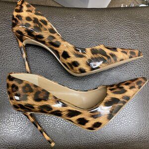 Leopard Pumps